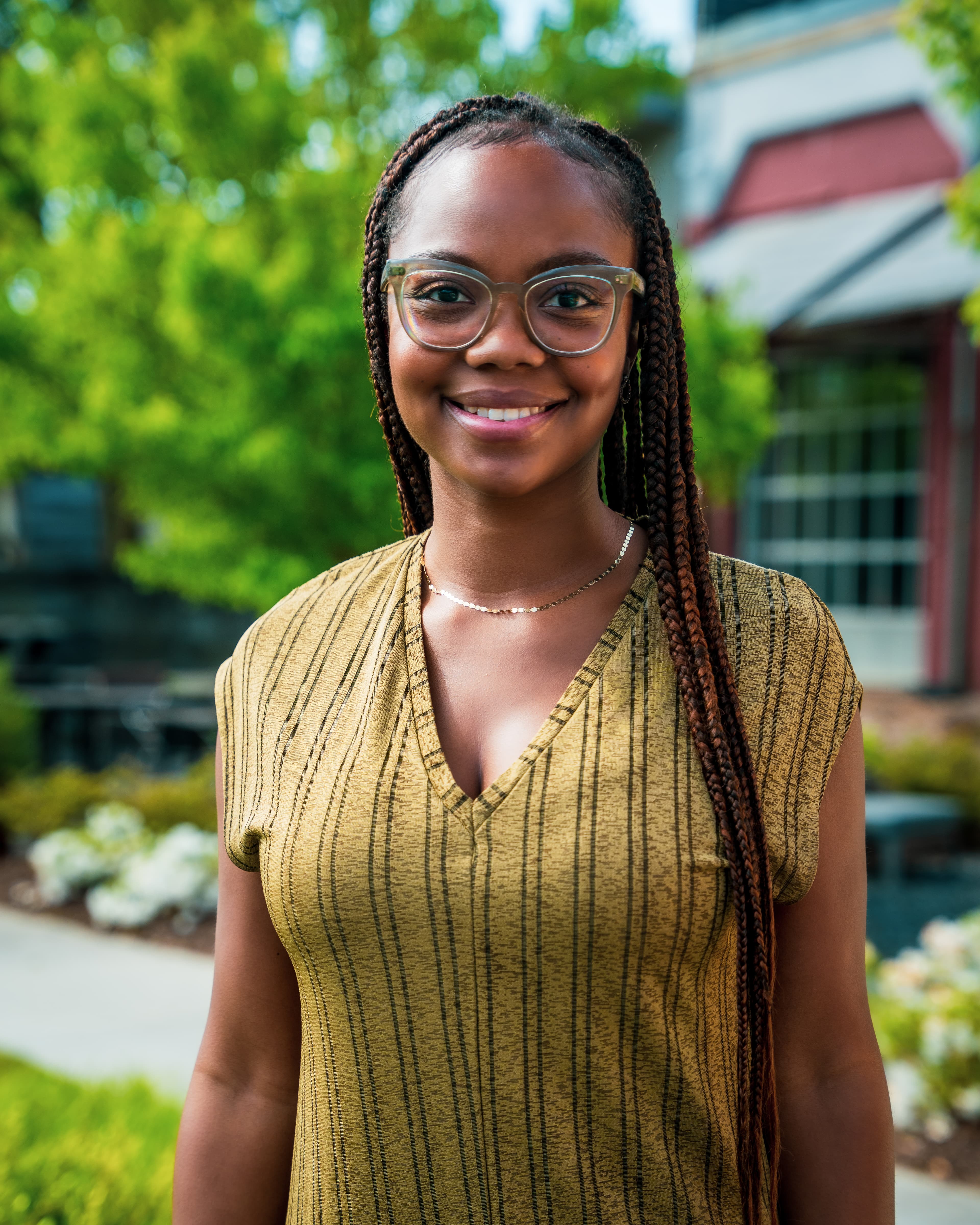 Kristina Dixon photo